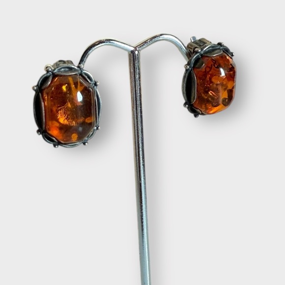 Vintage Mid Century or Older Baltic Amber Sterling Silver 925 Clip On Earrings - Picture 2 of 5